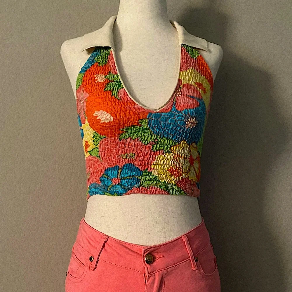 Zara Collared Halter Top - Picture 2 of 5